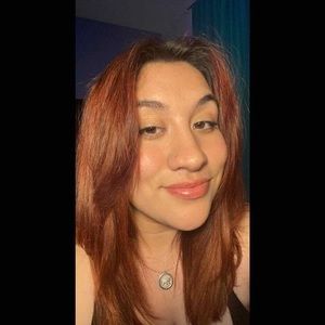 Meet your Posher, Makayla